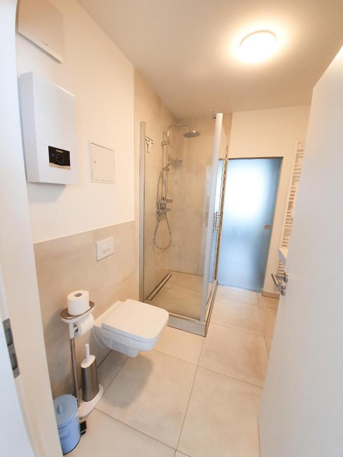 Pb Ferienwohnungen - Fewo 6 - Stilvoll Eingerichtetes Apartment Im Herzen Senftenbergs Exterior foto